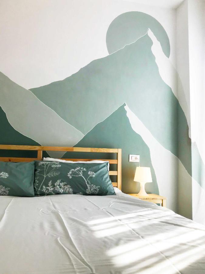 مانديلو ديل لاريو Il Mallo Verde - Lake Como B&B المظهر الخارجي الصورة